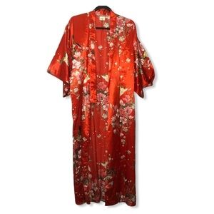 Vintage Red floral full length Kimono made in Japan beautiful